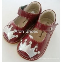 Baby Rhinestone Red Crown Squeaky Schuhe (D-185)